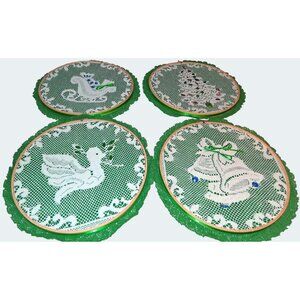 Vintage Lace Christmas-Themed Wall Ornaments Set Of 4 Green Trim  Beaded Accents